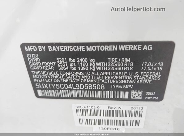 5UXTY5C04L9D58508 2020 BMW X3 White Engine compartment view