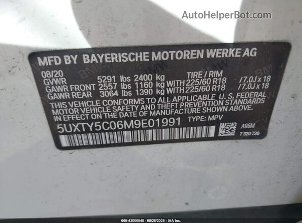 5UXTY5C06M9E01991 2021 BMW X3 White Widok komory silnika