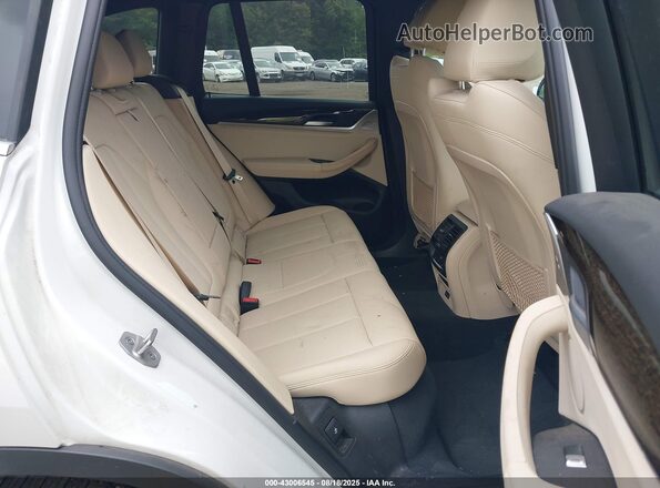 5UXTY5C06M9E01991 2021 BMW X3 White Widok naklejki z numerem VIN