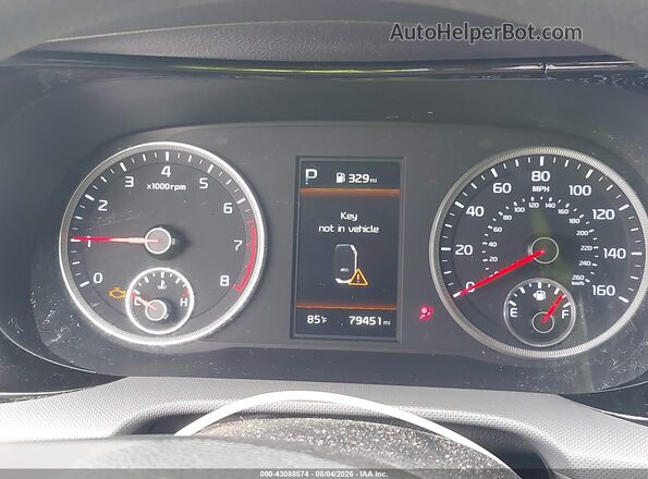 5XXG14J27MG049400 2021 KIA K5 Light Blue Вид задних сидений