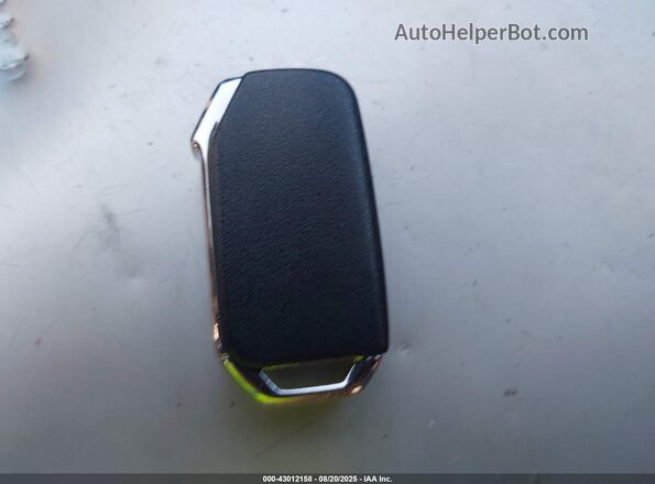 5XXG64J25NG123769 2022 KIA K5 Silver 