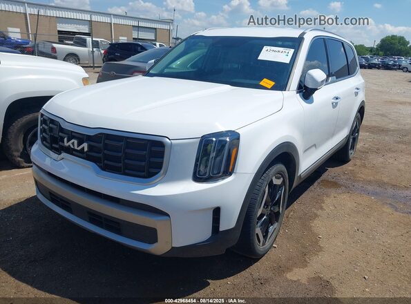 5XYP6DGC4PG369629 2023 KIA TELLURIDE White Przód lewy