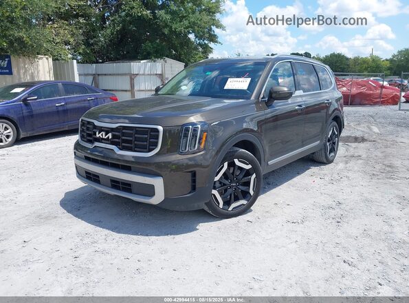 5XYP6DGCXPG344640 2023 KIA TELLURIDE Коричневый Передняя левая четверть