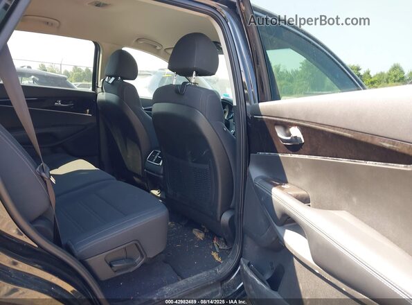5XYPG4A35JG398635 2018 KIA SORENTO Черный 