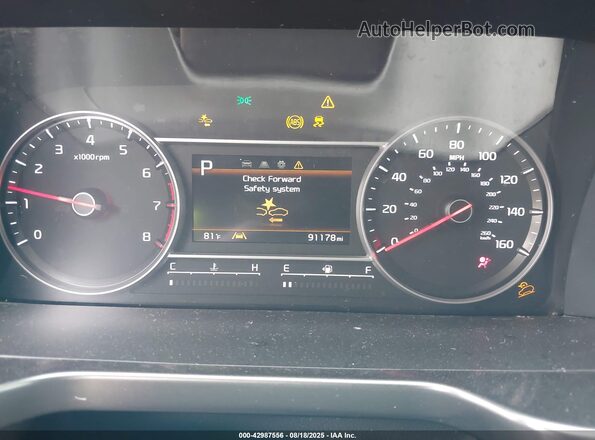 5XYRG4LC2MG024851 2021 KIA SORENTO Gray Widok tylnych siedzeń