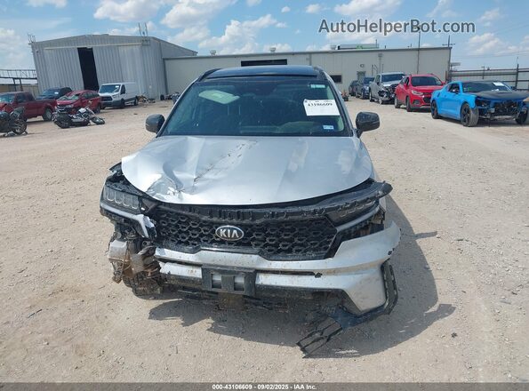 5XYRHDLF7MG030717 2021 KIA SORENTO Silver ხელსაწყოთა პანელის ხედი