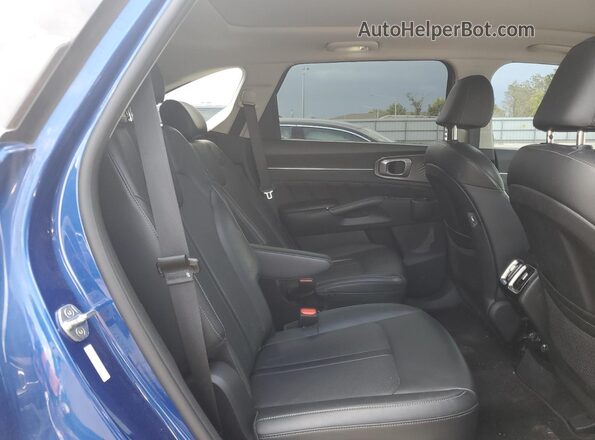 5XYRKDLF6MG013277 2021 KIA SORENTO Blue Rear interior view