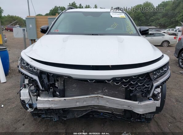 5XYRLDLC4NG115827 2022 KIA SORENTO White Սալոնի հետևի տեսք