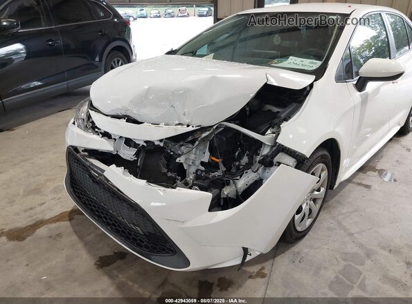 5YFEPMAE5MP174922 2021 TOYOTA LL White Front view