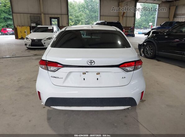 5YFEPMAE5MP174922 2021 TOYOTA LL White 