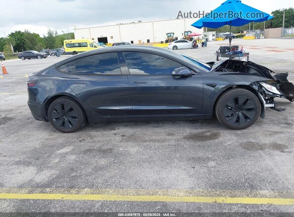 5YJ3E1EA3RF739318 2024 TESLA MODEL 3 Gray Սարքավորումների վահանակի տեսք