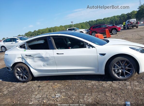 5YJ3E1EA7MF915246 2021 TESLA MODEL 3 Белый Вид задней части салона