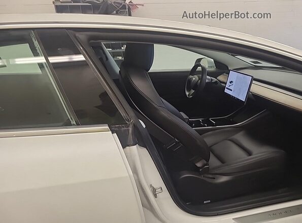 5YJ3E1EB1LF793636 2020 TESLA MODEL 3 White 