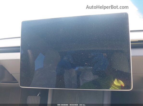 5YJ3E1EB1SF874831 2025 TESLA MODEL 3 White Вид задніх сидінь