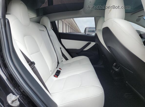 5YJ3E1EB2JF099289 2018 TESLA MODEL Черный 