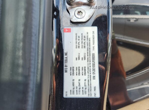 5YJ3E1EB2JF099289 2018 TESLA MODEL Черный 
