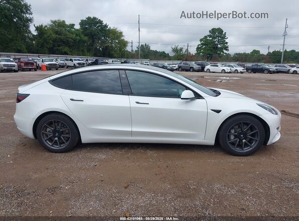 5YJ3E1EB3MF993080 2021 TESLA MODEL 3 White 