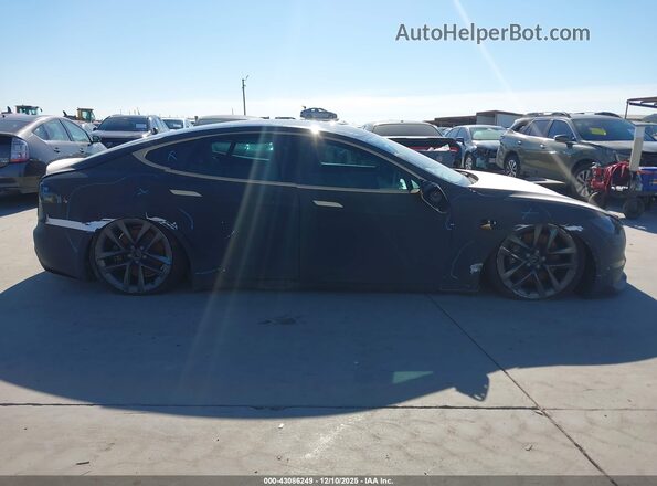 5YJSA1E56NF471420 2022 TESLA MODEL S Black Вид задньої частини салону