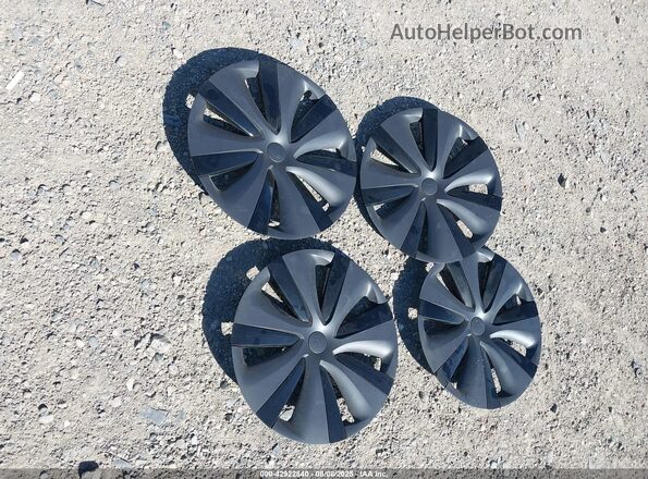 5YJSA1E64RF533525 2024 TESLA MODEL S Black Вид щитка приладів