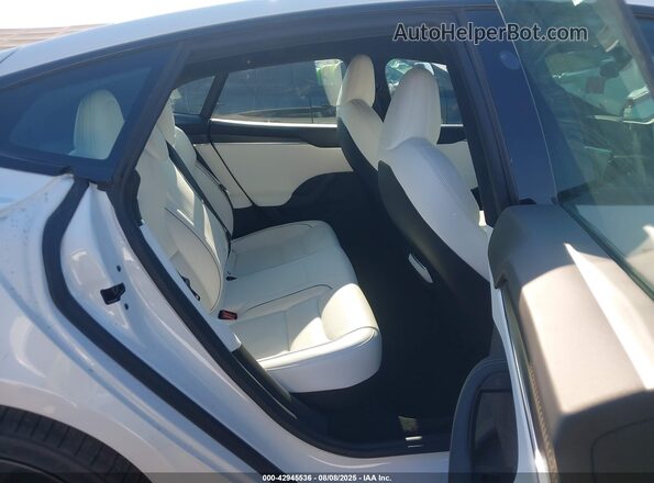 5YJSA1E68NF479110 2022 TESLA MODEL S White Вид наклейки з VIN-кодом