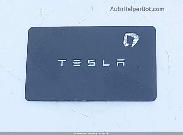 5YJSA1E68NF479110 2022 TESLA MODEL S White Вид панелі приладів