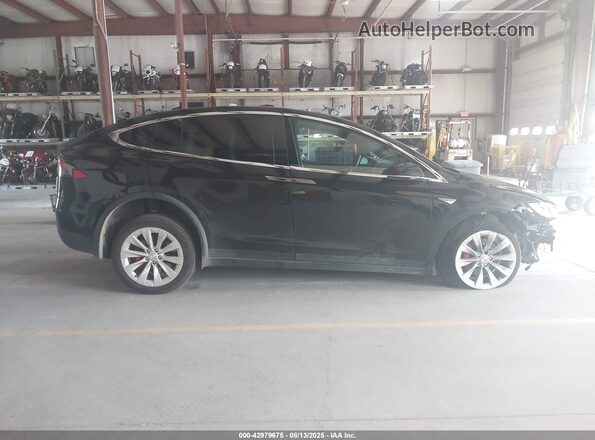 5YJXCBE42GF005144 2016 TESLA MODEL X Black Widok wnętrza 360 stopni