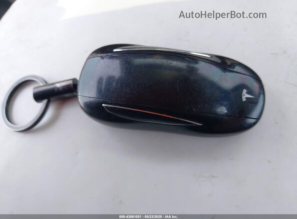 5YJXCDE23LF249504 2020 TESLA MODEL X Gray Widok deski rozdzielczej