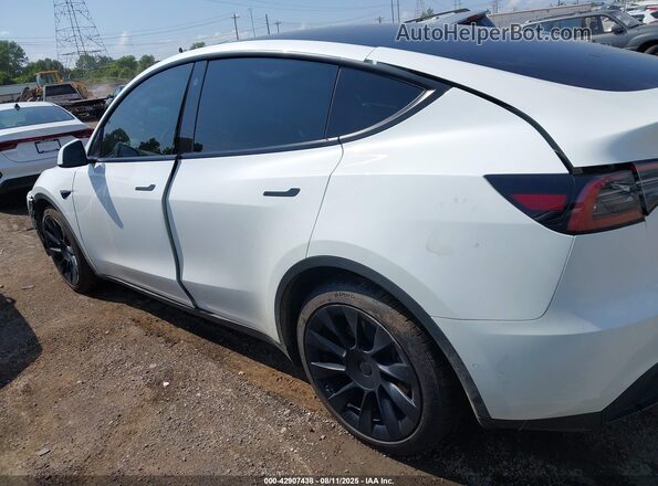 5YJYGAEE6MF192136 2021 TESLA MODEL Y White 