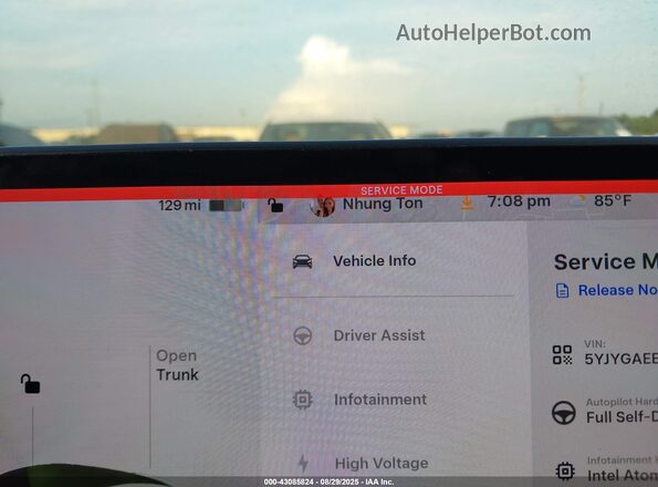 5YJYGAEE6MF255445 2021 TESLA MODEL Y White 