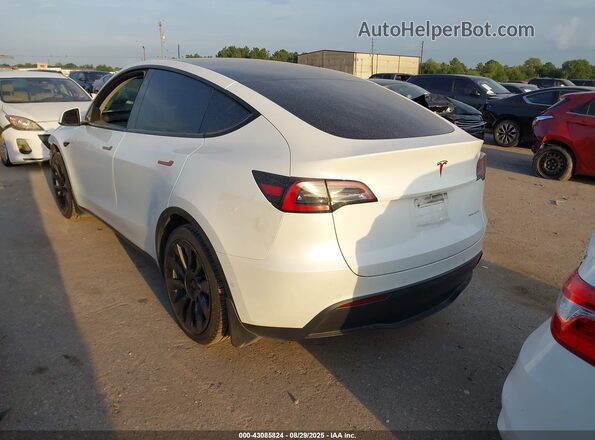 5YJYGAEE6MF255445 2021 TESLA MODEL Y White Հետևի ձախ