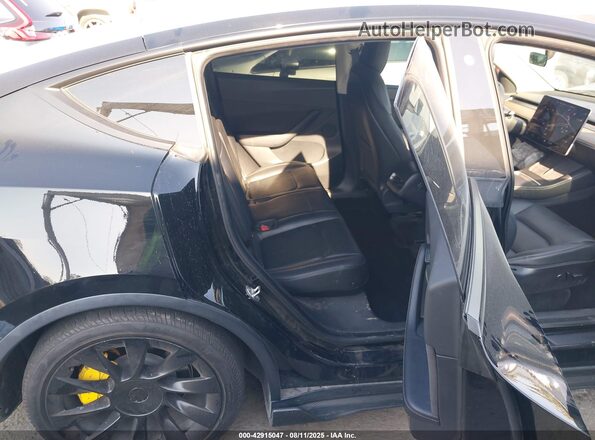 5YJYGDED7MF122895 2021 TESLA MODEL Y Black VIN sticker view