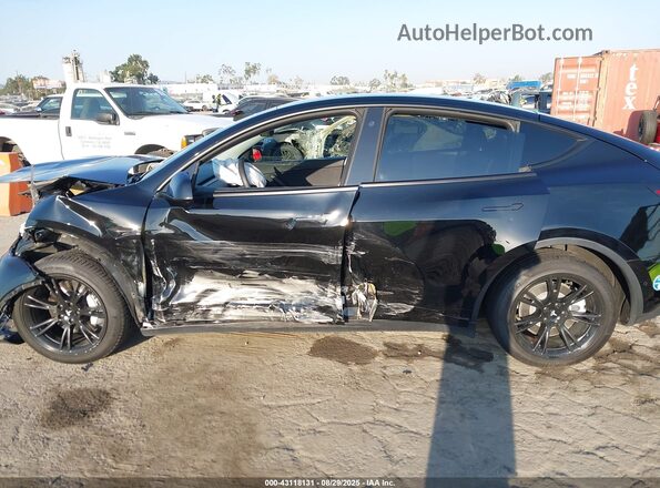 5YJYGDEE0MF240652 2021 TESLA MODEL Y Black Սալոնի հետևի տեսք