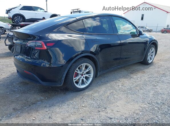 5YJYGDEE3MF089418 2021 TESLA MODEL Y Black Rear right