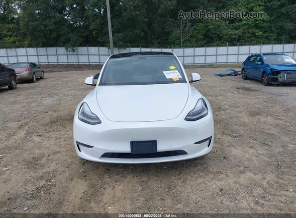 5YJYGDEE9MF080447 2021 TESLA MODEL Y White უკანა სალონის ხედი
