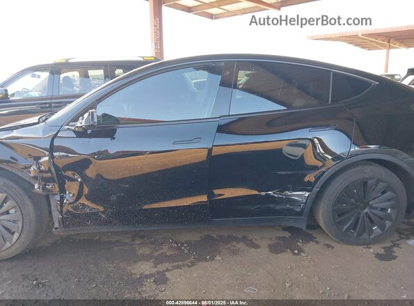 5YJYGDEEXMF153633 2021 TESLA MODEL Y Black უკანა სალონის ხედი