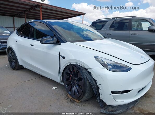 5YJYGDEF5MF124498 2021 TESLA MODEL Y Белый Вид спереди