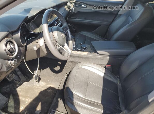 ZASFAKBNXJ7B98405 2018 ALFA ROMEO STELVIO Gray 