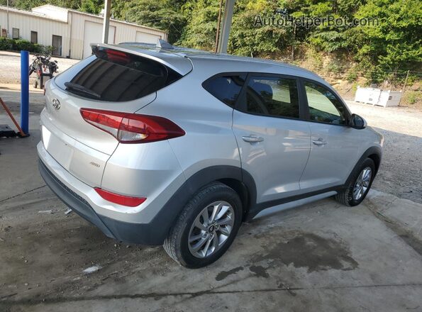 KM8J3CA44JU644122 2018 HYUNDAI TUCSON Серебряный 