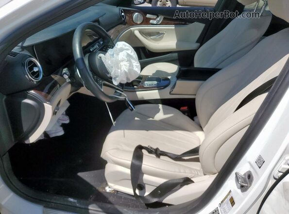 W1KZF8EB9PB185443 2023 MERCEDES-BENZ E-CLASS White Vista del salpicadero