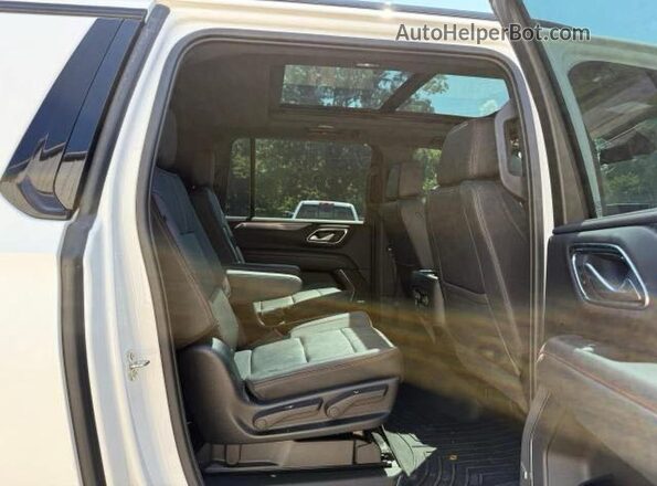1GNSKEKD3NR218993 2022 CHEVROLET SUBURBAN White 