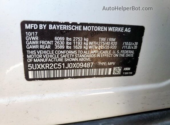 5UXKR2C51J0X09487 2018 BMW X5 White 