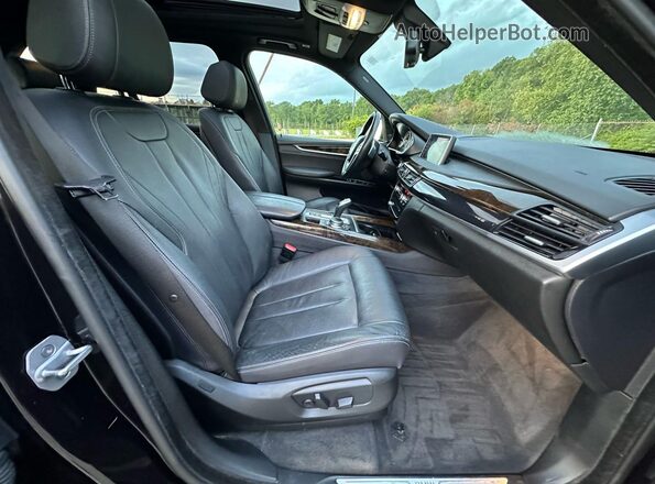 5UXKS4C58J0Y17847 2018 BMW X5 Черный 