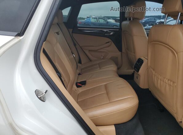 WP1AA2A55JLB03663 2018 PORSCHE MACAN White 