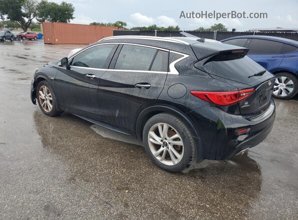 SJKCH5CP5JA005229 2018 INFINITI QX30 Черный 