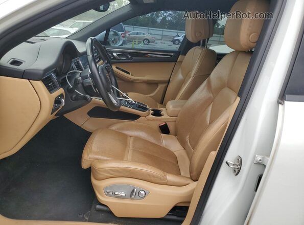 WP1AA2A55JLB03663 2018 PORSCHE MACAN White 