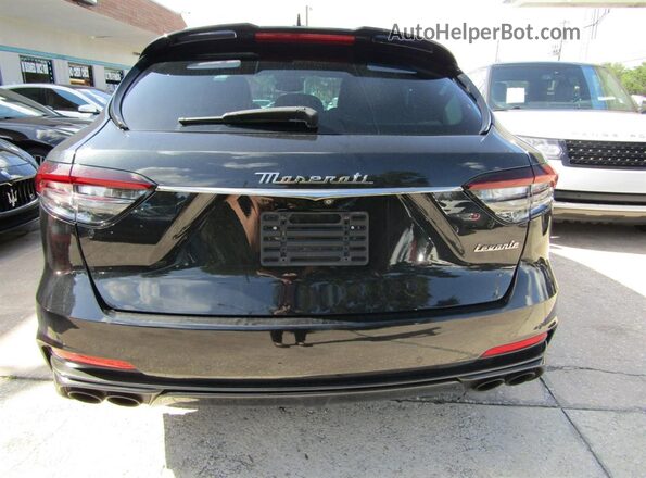 ZN661ZUT5NX3906XX 2022 MASERATI LEVANTE Black 