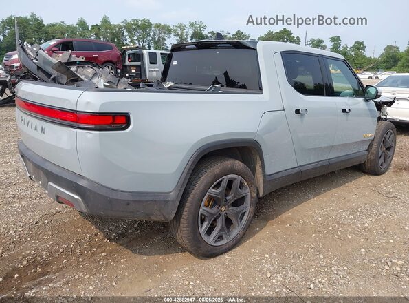 7FCTGAAA4PN023777 2023 RIVIAN R1T Light Blue Trasero derecho