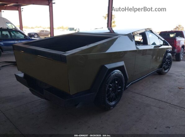 7G2CEHED0RA006320 2024 TESLA CYBERTRUCK Green Trasero derecho