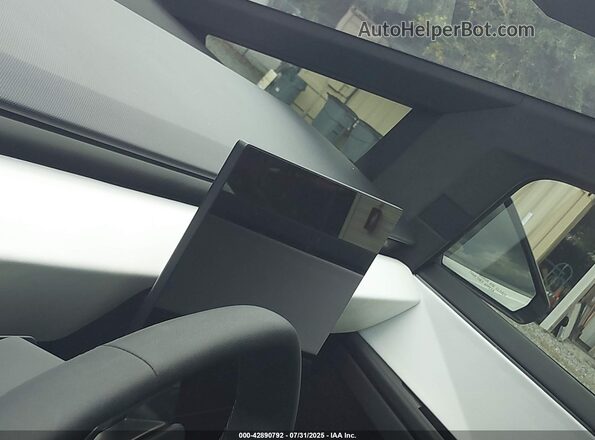 7G2CEHED9RA002654 2024 TESLA CYBERTRUCK Белый 
