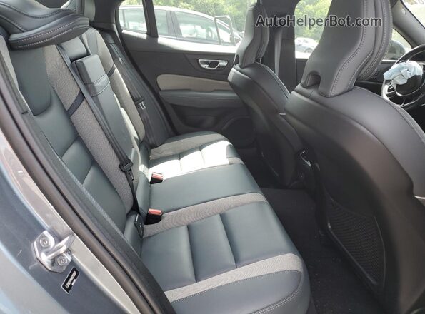 7JR102TM4MG113060 2021 VOLVO S60 Gray 